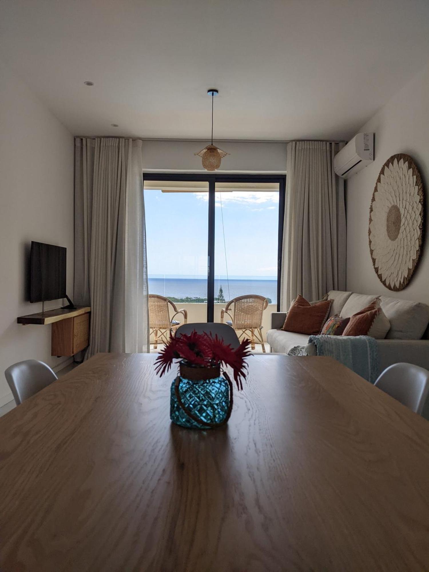 Seaview Serenity Apartment Flic-en-Flacq Extérieur photo