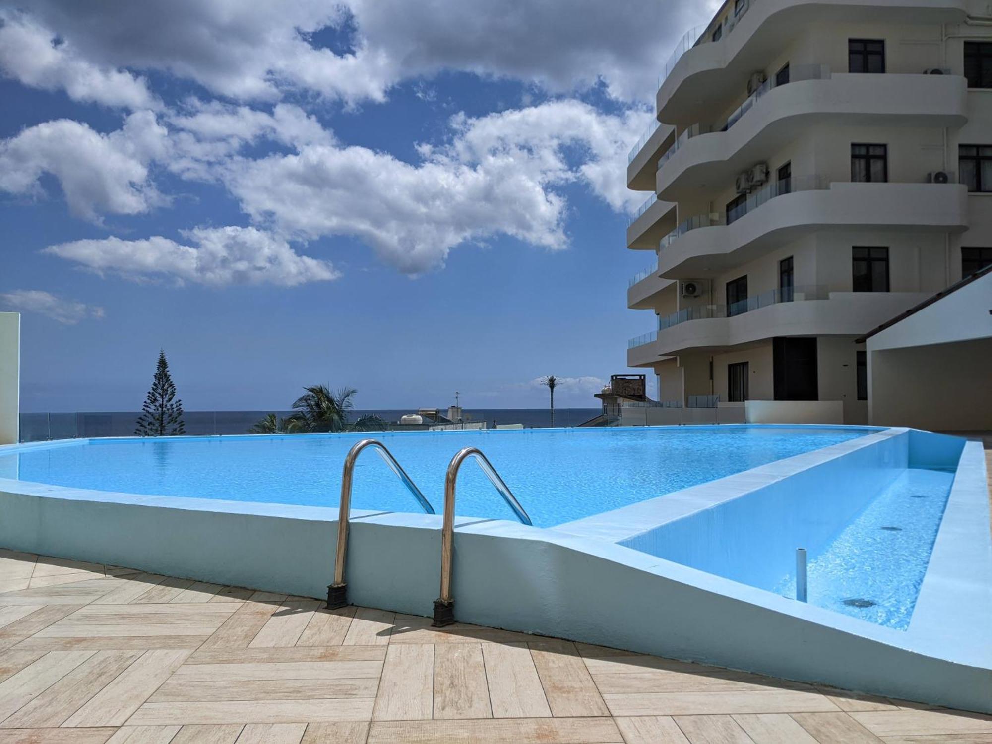 Seaview Serenity Apartment Flic-en-Flacq Extérieur photo